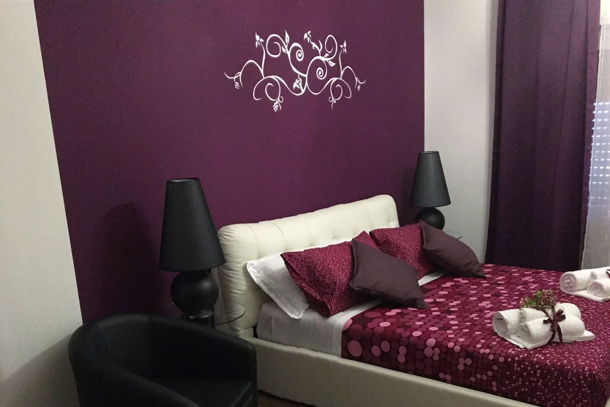 Tripla Comfort, letti multipli, vista mare | Minibar, una cassaforte in camera, una scrivania