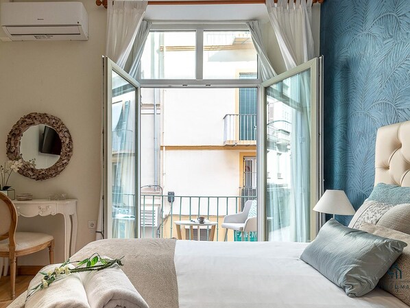 1 bedroom, iron/ironing board, internet, bed sheets