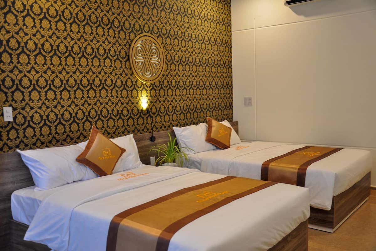 Superior Double or Twin Room, 2 Bedrooms | 20 bedrooms, minibar, individually decorated, individually furnished
