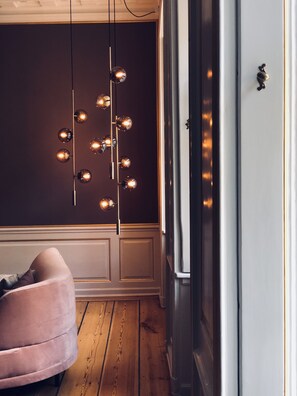 Luxury Apartment | Living area