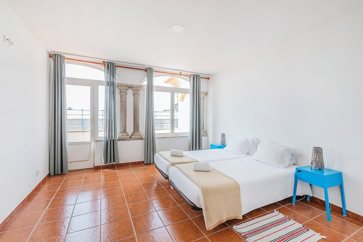 Family Room | Free WiFi, bed sheets