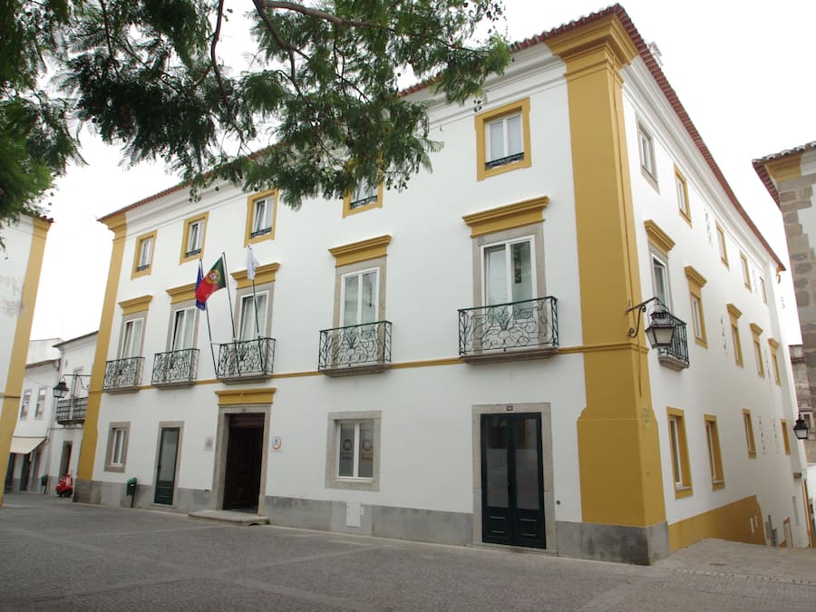 Fachada da propriedade