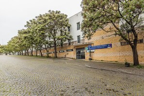 Front of property - HI Parque das Nações – Pousada de Juventude - Hostel (Lisbon)