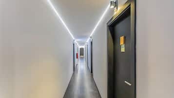 Blackout drapes, bed sheets, wheelchair access