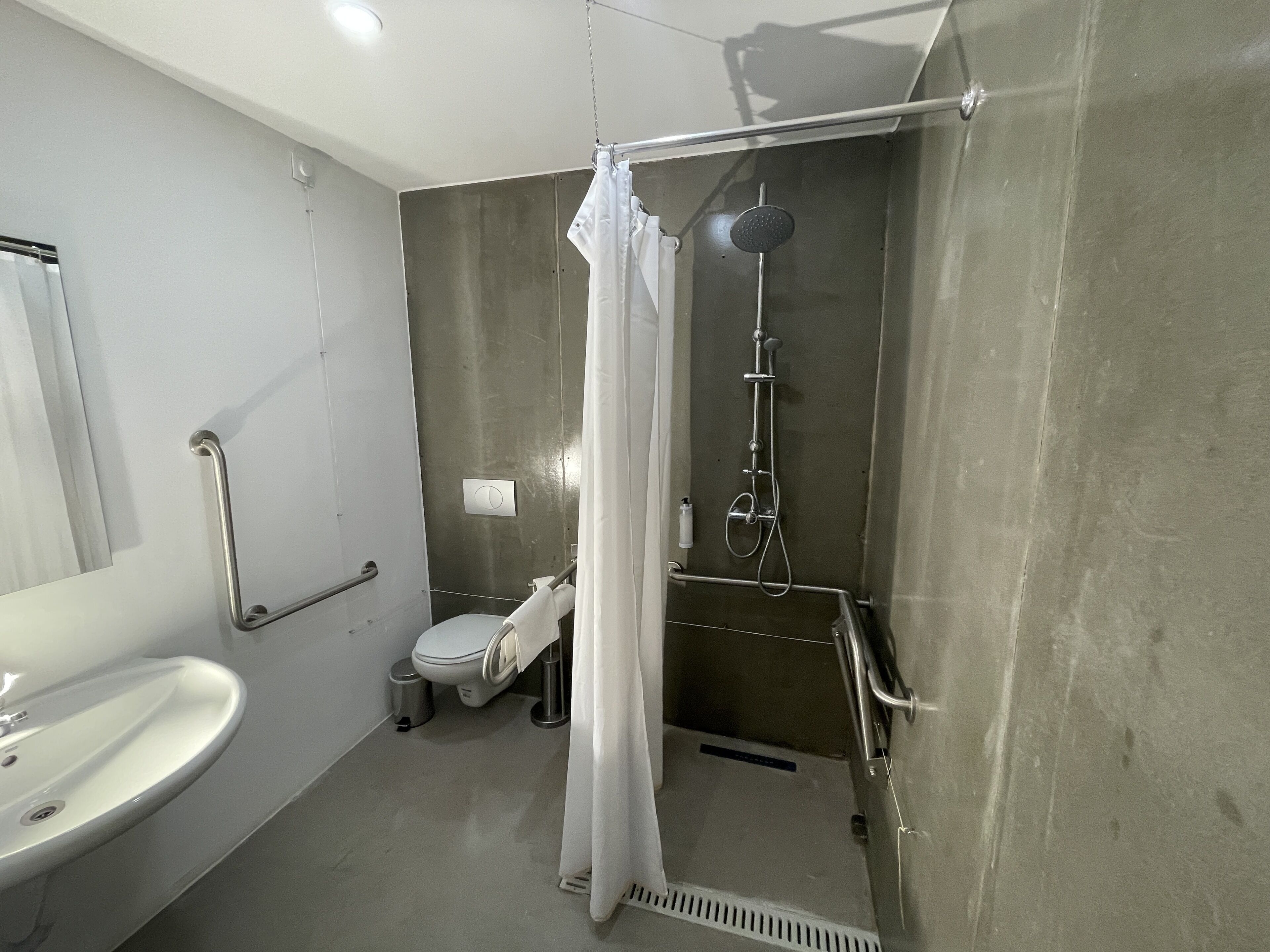 Photo - HI Parque das Nações – Pousada de Juventude