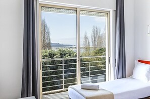 Garden view - HI Porto – Pousada de Juventude - Hostel (Porto)