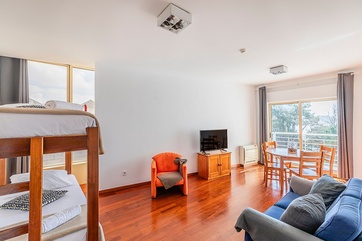 Apartment with Kitchenette with bathroom