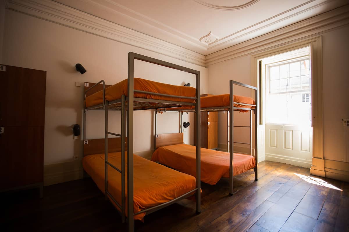 Shared Dormitory, Women only (6 pax) | 6 bedrooms, blackout drapes, iron/ironing board, free WiFi