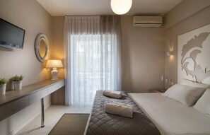Deluxe Apartment (3 Adults)