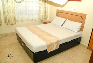 Sengetøy av topp kvalitet og senger med Select Comfort-madrass