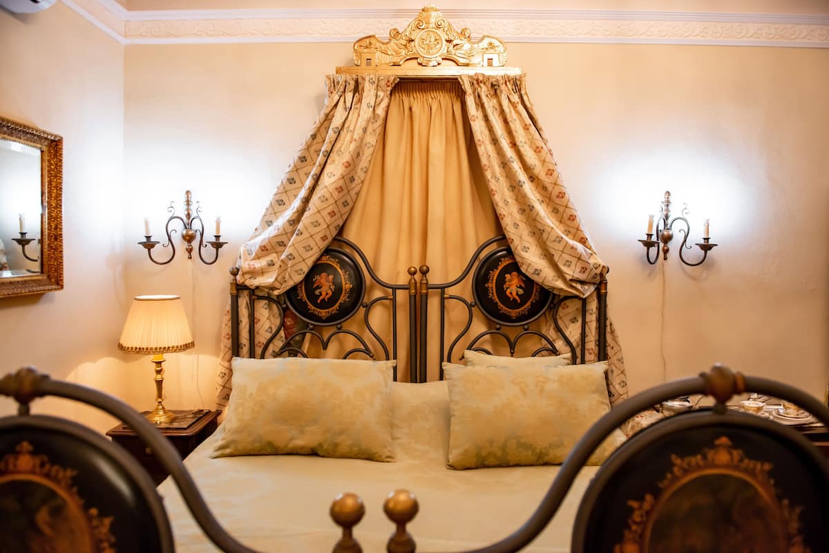 Elite Double Room | Premium bedding, down comforters, pillowtop beds, individually decorated