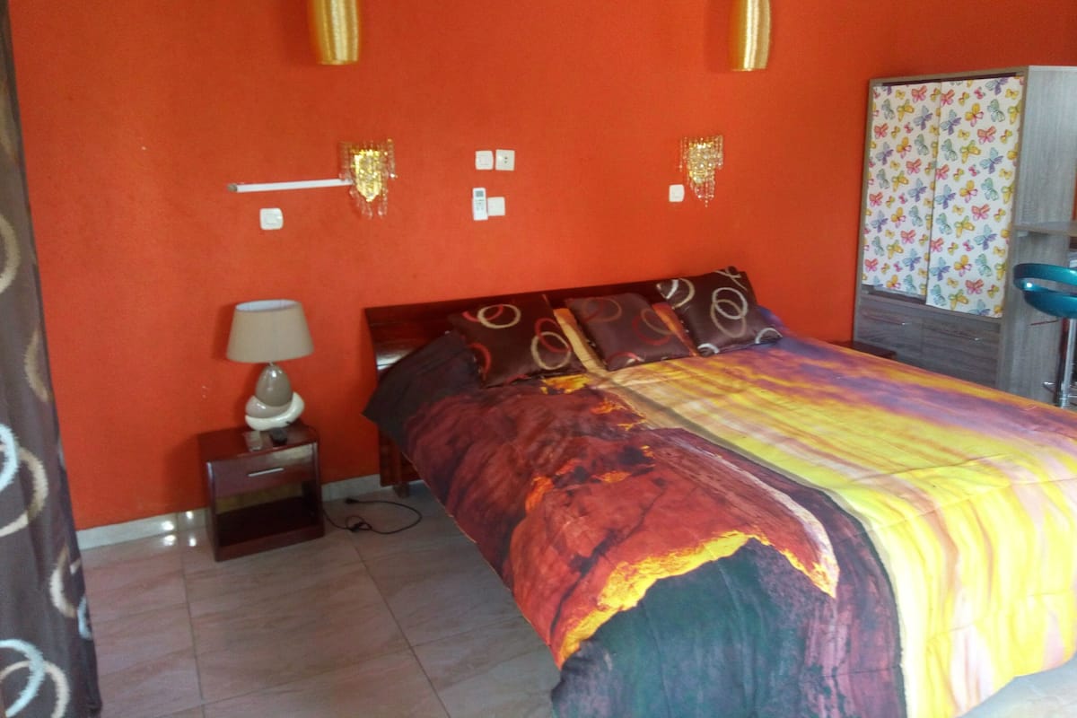 Chambre Double Ville, baignoire, vue ville