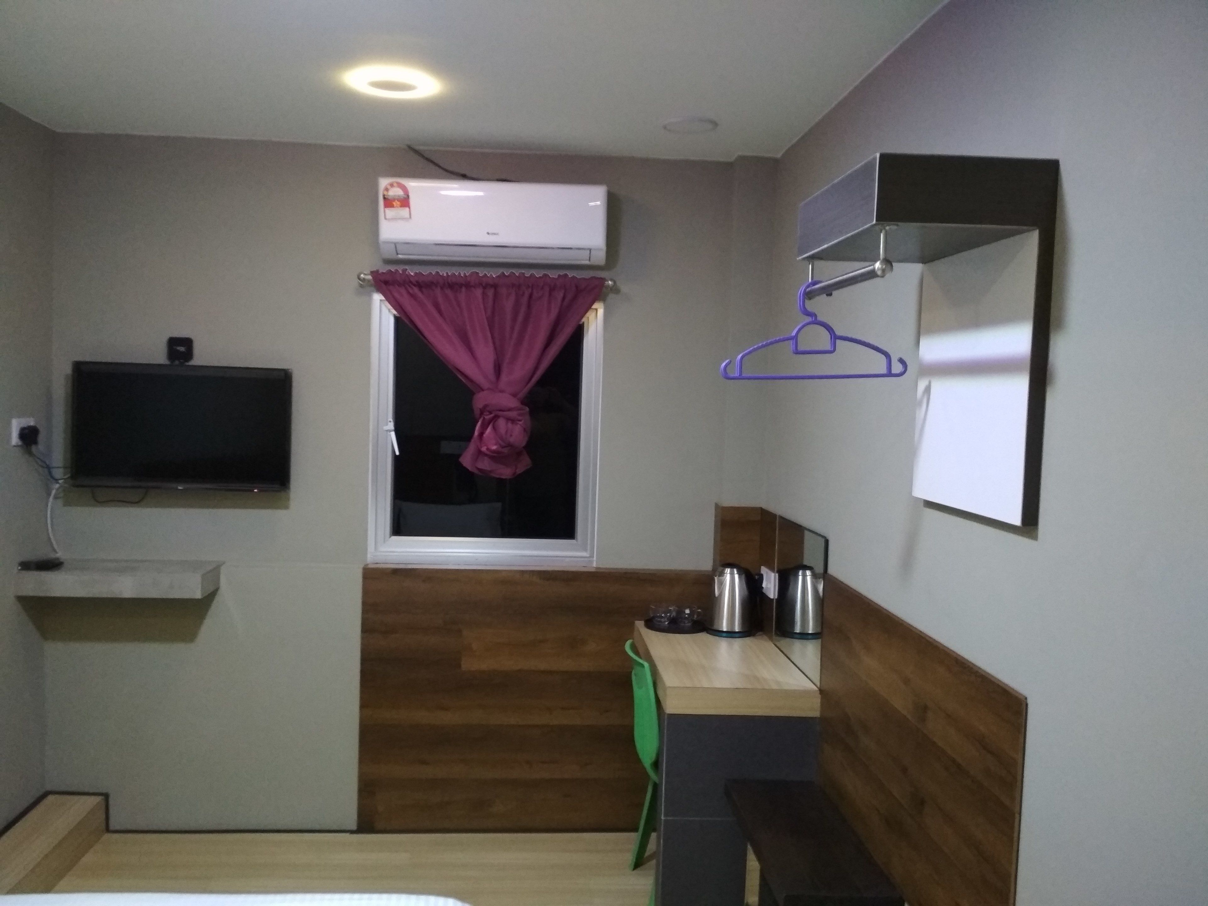 standard double room, 1 queen bed, non smoking | room amenity