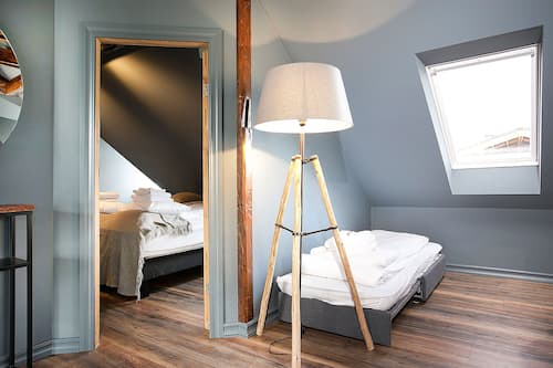 City-Apartment, Mehrere Betten, Balkon, Stadtblick (402) | Individuell dekoriert, individuell eingerichtet, Verdunkelungsvorhänge