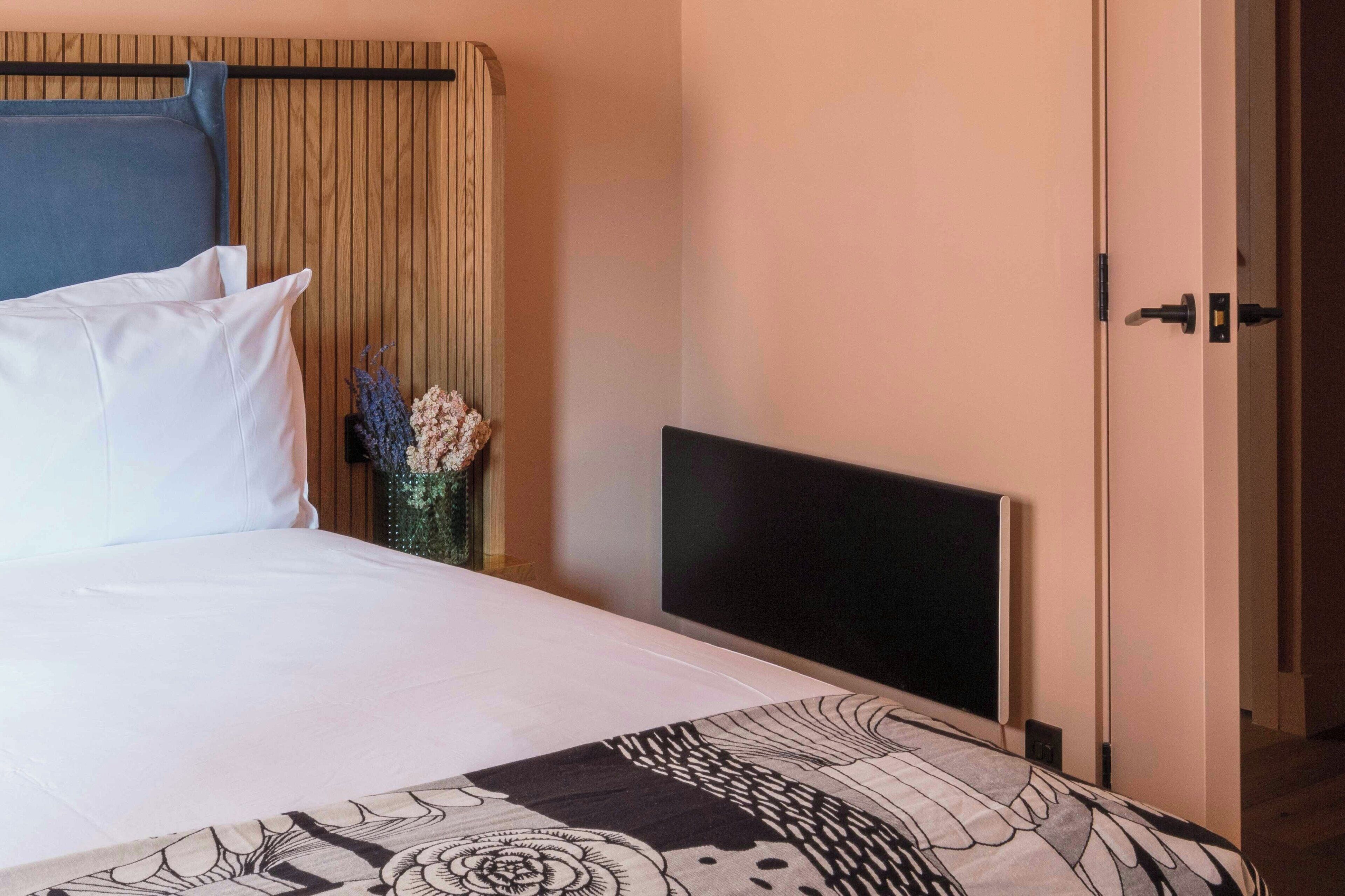 Premium bedding, in-room safe, desk, laptop workspace