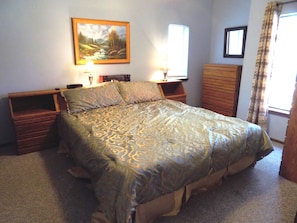 Free WiFi, bed sheets - Angel Fire Chalet (Angel Fire)