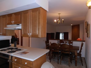 In-room dining - Angel Fire Chalet (Angel Fire)
