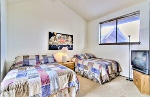 Appart'hôtel, 3 chambres, 2 salles de bains | Fer et planche à repasser, Wi-Fi gratuit, draps fournis