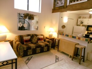 Living room - Redwood Commons (Angel Fire)