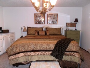 Condo, 2 Bedrooms, 2 Bathrooms