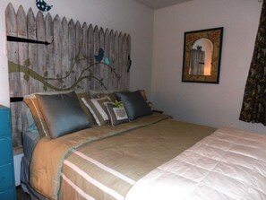 Condo, 2 Bedrooms, 2 Bathrooms