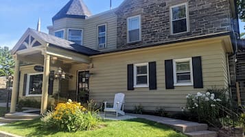 Bagian depan properti