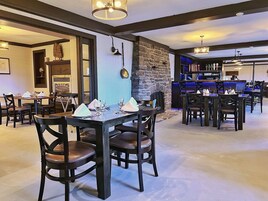 Lunch and dinner served, beach views 