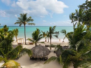 Private beach, white sand, free beach shuttle, 3 beach bars - Impressive Premium Punta Cana (Punta Cana)