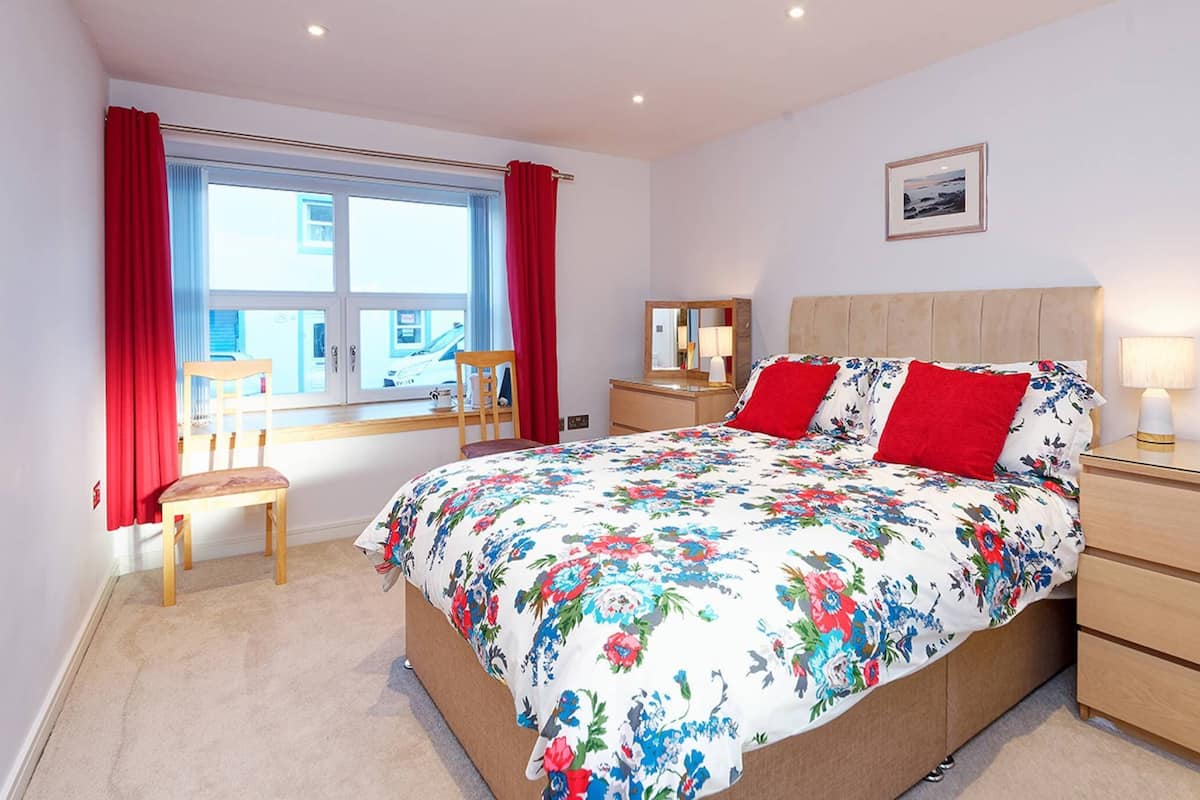 Premium bedding, individually decorated, individually furnished