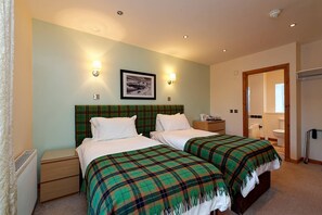 Twin Room | Premium bedding, individually decorated, individually furnished