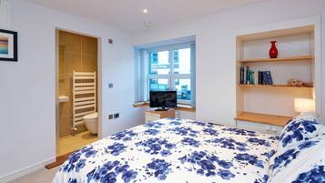 Double Room | SÀngtillbehör av högsta kvalitet, individuell inredning och unika möbler