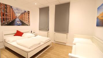 Free WiFi, bed sheets