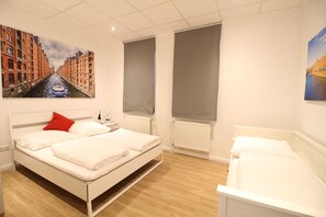 Free WiFi, bed sheets - Central Apartment Reeperbahn (Hamburg)