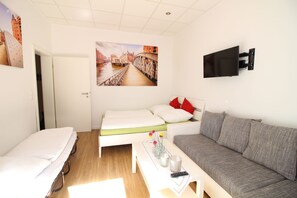 Free WiFi, bed sheets - Central Apartment Reeperbahn (Hamburg)