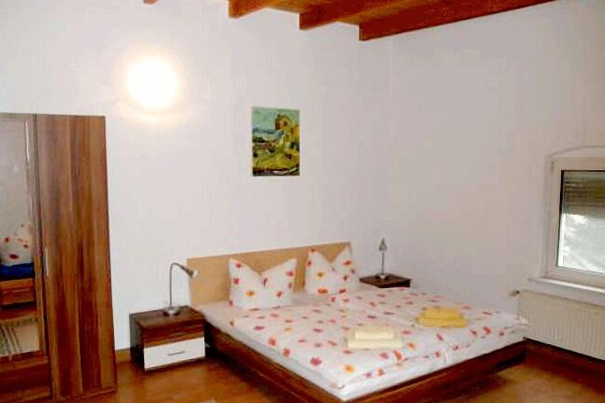 Wi-Fi de cortesia, roupa de cama