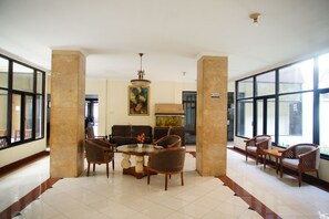 Lobby sitting area - Hotel Nusantara Indah Syariah (Jakarta)