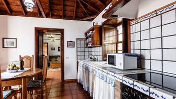 House, 2 Bedrooms, Private Pool, Oceanfront | Private kitchen | Full-size fridge, microwave, oven, stovetop