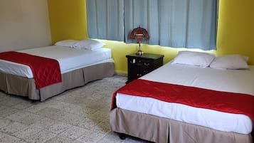 Desk, rollaway beds, free WiFi