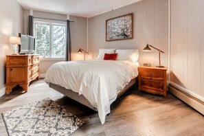 Individually decorated, individually furnished, iron/ironing board - Gold Camp Condominiums by CRMR (Breckenridge)