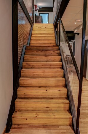 Staircase - Olé Backpackers Hostel (Alicante)