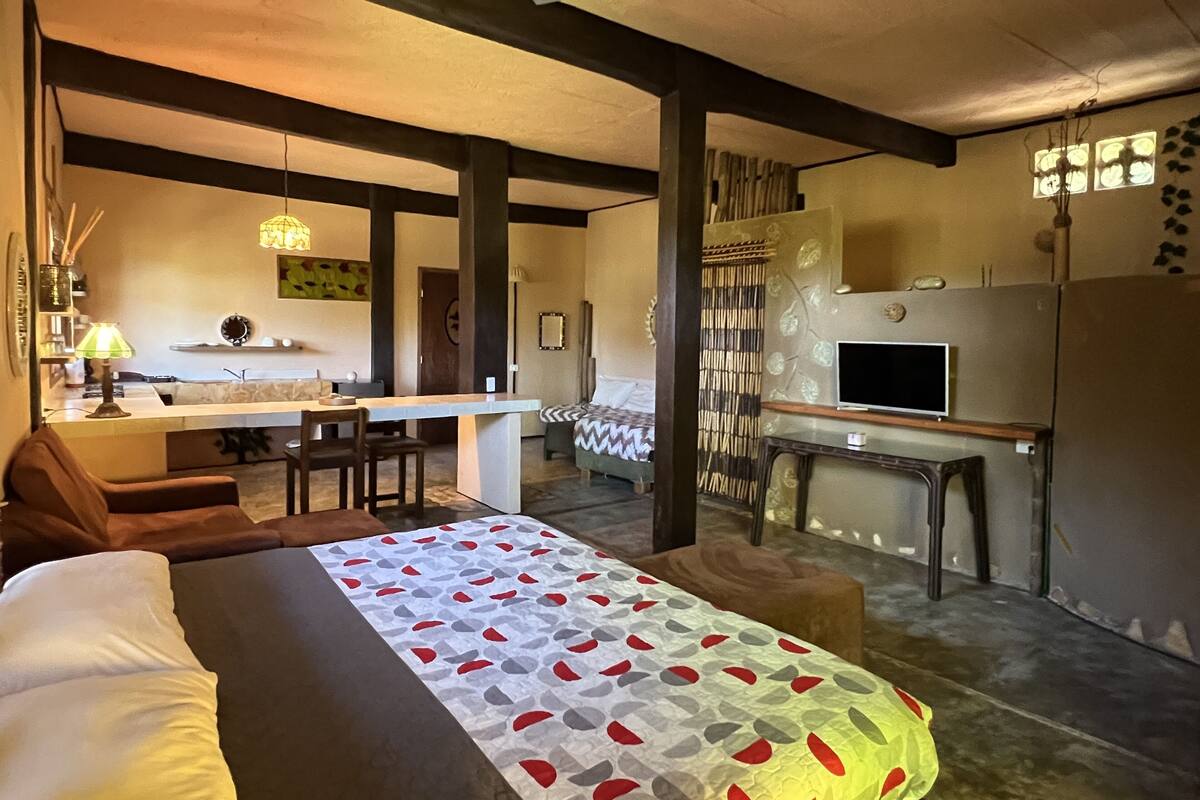 Basic Cabin | 1 bedroom, hypo-allergenic bedding available, WiFi (free)