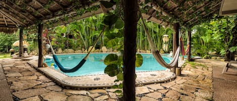 Piscina a l'aire lliure