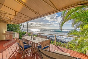 Outdoor dining - Please Inquire! Waimea Point Oceanfront House - with Air Conditioning (Haleiwa)