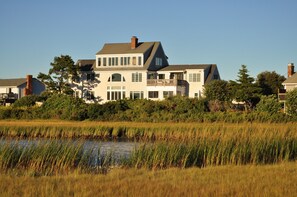Exterior - Ocean Views From Every Room, Beach 30 Seconds Away! (West Hyannisport)