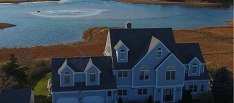 Ocean Views From Every Room,  Beach 30 Seconds Away!