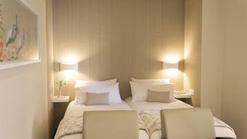 1 slaapkamer, een strijkplank/strijkijzer, internet, beddengoed