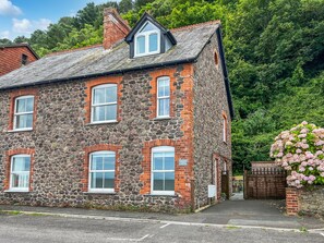 Exterior - Seagulls Rest, Minehead (Minehead)