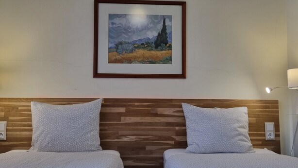 3 bilik tidur, seterika/papan seterika, Wi-fi percuma, cadar katil 
