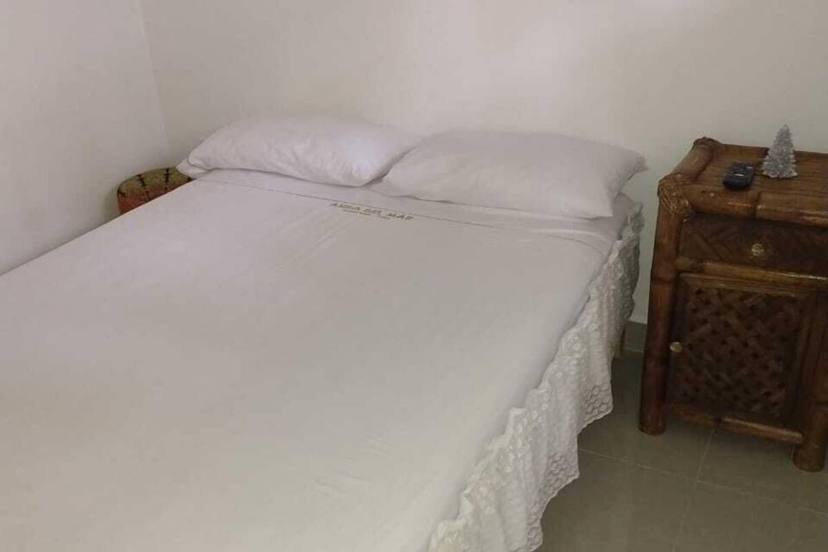 Standard Room, 1 Bedroom, Ensuite, Ground Floor | Premium bedding, memory-foam beds, free WiFi, bed sheets