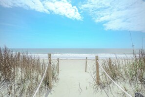 On the beach - Rhoney R&R: Oceanfront Home With Two Living Rooms (Oak Island)